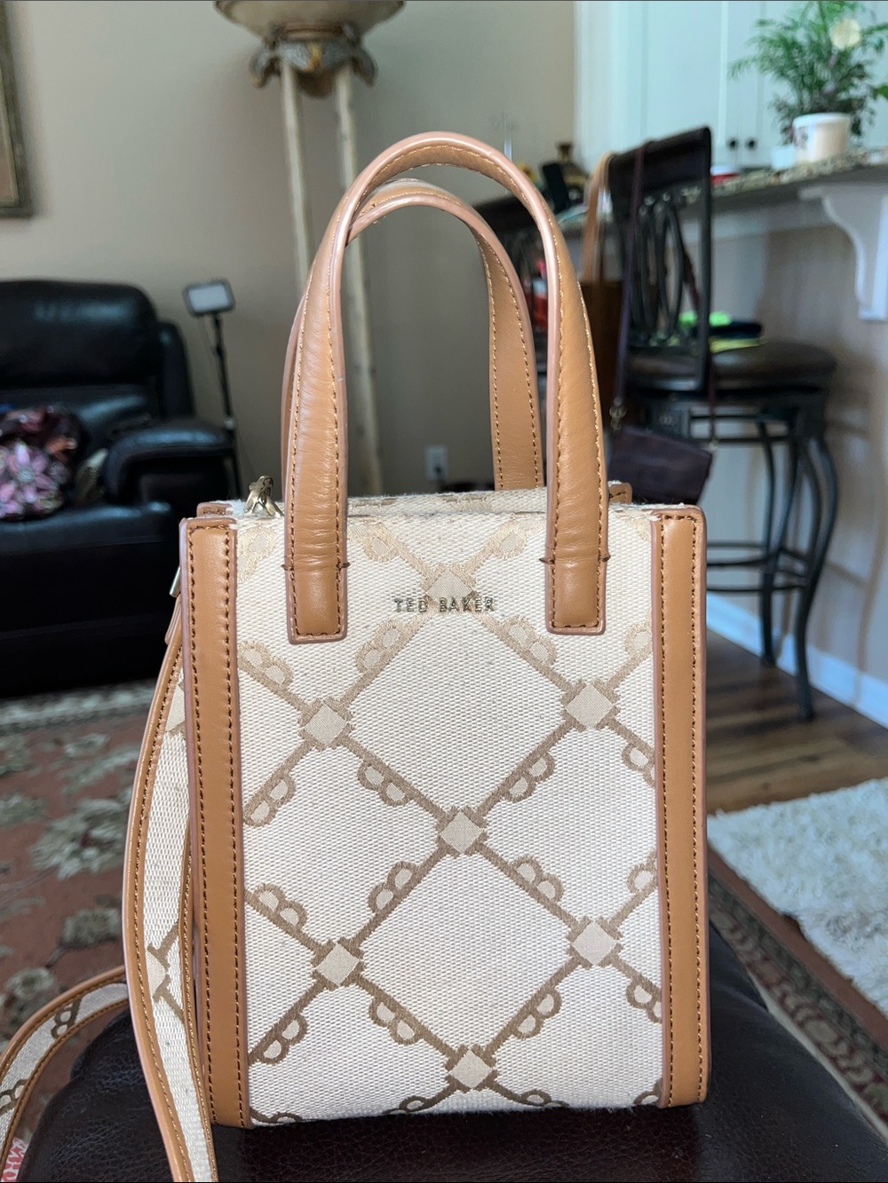 EUC Authentic Ted Baker Emma Mini Handbag/Crossbody